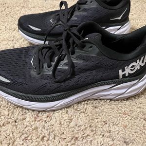 hoka clifton 9 sneakers